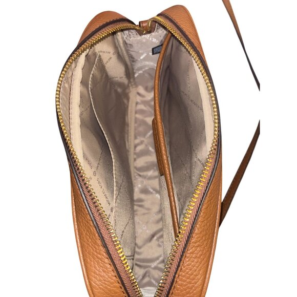 Michael Kors Brown Pebbled Leather Crossbody Bag With Gold Chain Straps - Picture 9 of 10